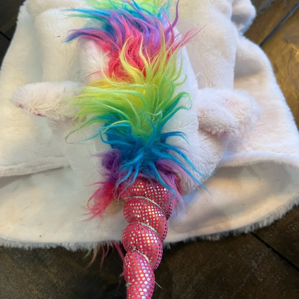 Cat costume - unicorn. like new!